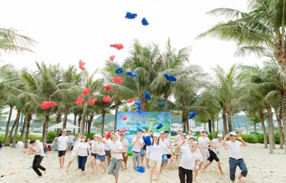 Team Building – Làm nhiệt tình – Chơi hết mình